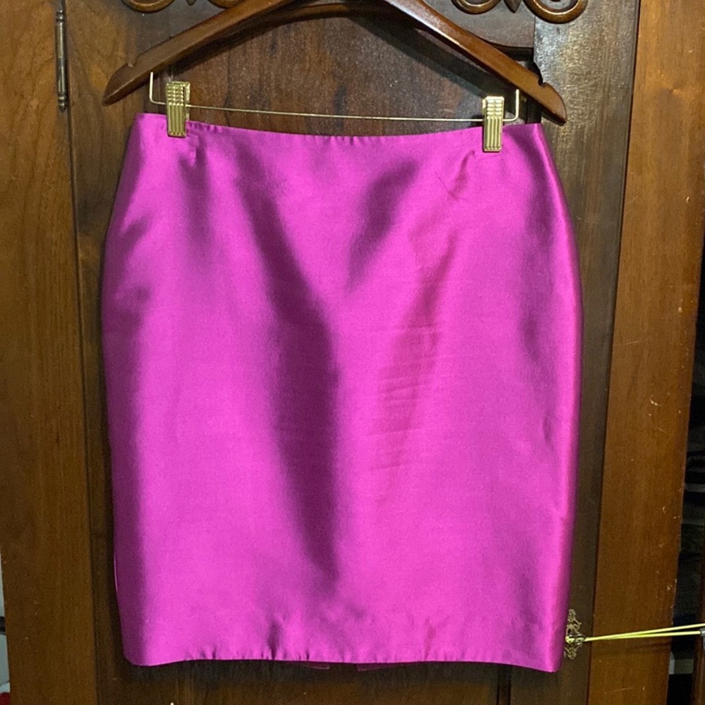 Julie Haas satin and lace raspberry skirt. Size 8